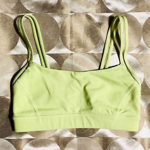 Lululemon bra